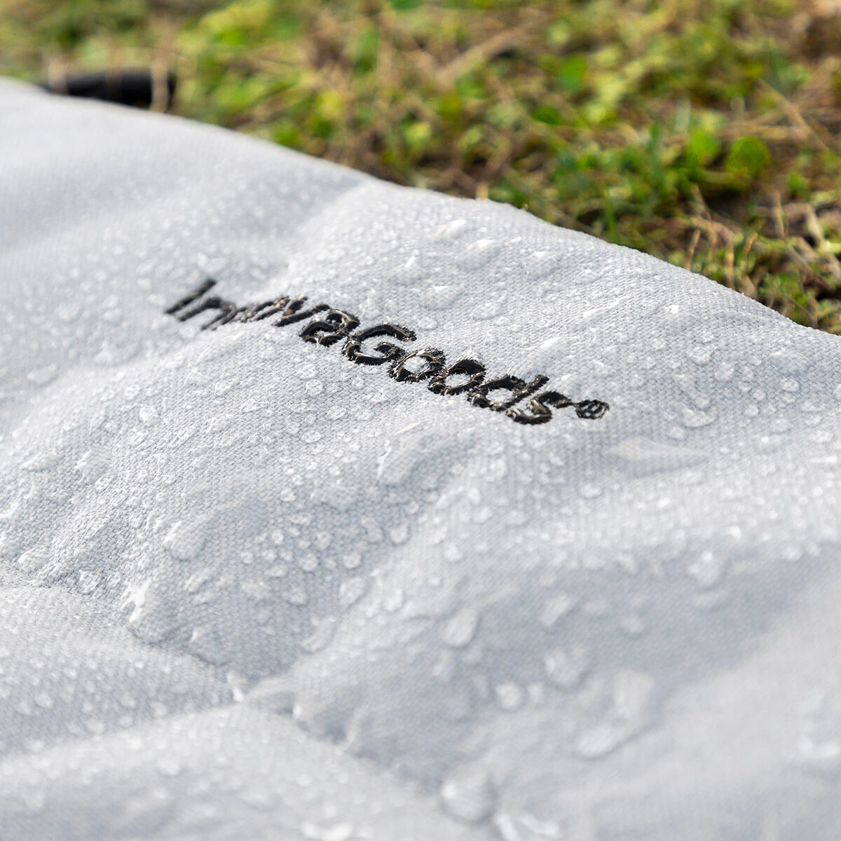 Cama Portátil Impermeable para Mascotas Huismat InnovaGoods